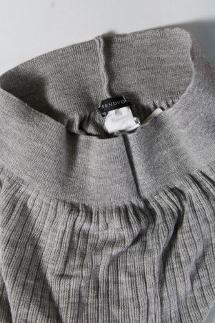Γυναικείο παντελόνι Trendyol, Μέγεθος L, Χρώμα Γκρί, Τιμή 14,20 €