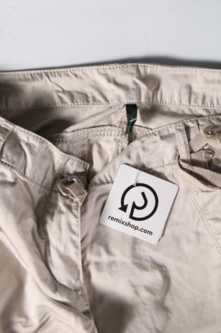 Pantaloni de femei United Colors Of Benetton, Mărime M, Culoare Bej, Preț 56,48 Lei