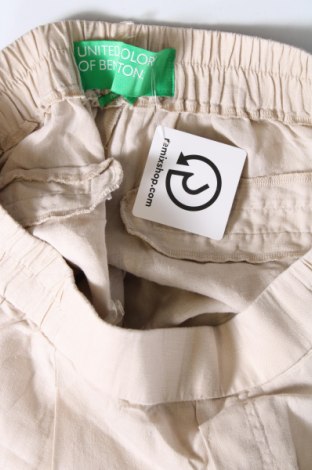 Pantaloni de femei United Colors Of Benetton, Mărime M, Culoare Bej, Preț 53,95 Lei