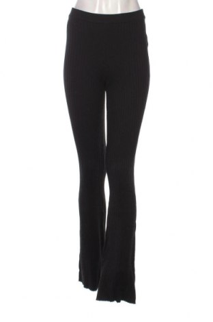 Дамски панталон Urban Classics, Размер M, Цвят Черен, Цена 15,40 лв.