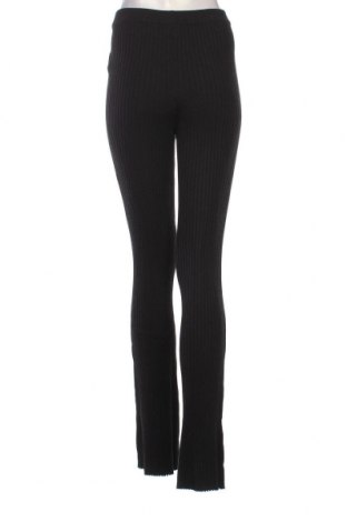 Дамски панталон Urban Classics, Размер M, Цвят Черен, Цена 15,40 лв.