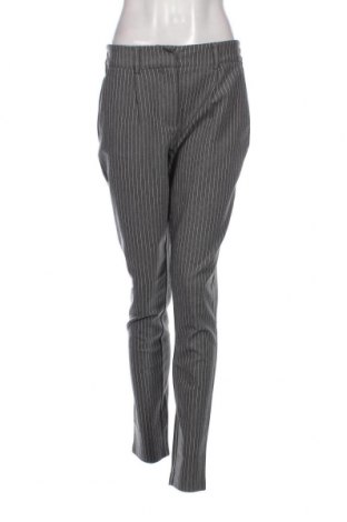 Pantaloni de femei VILA, Mărime M, Culoare Gri, Preț 39,80 Lei