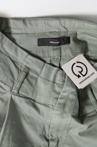 Дамски панталон Vero Moda, Размер M, Цвят Зелен, Цена 16,12 лв.