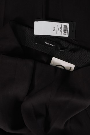 Γυναικείο παντελόνι Vero Moda, Μέγεθος M, Χρώμα Μαύρο, Τιμή 8,63 €