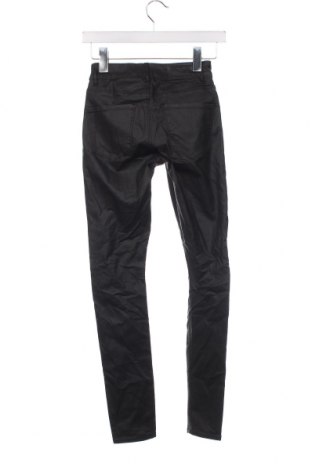 Γυναικείο παντελόνι Vero Moda, Μέγεθος XS, Χρώμα Μαύρο, Τιμή 4,34 €