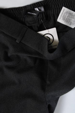 Γυναικείο παντελόνι Vero Moda, Μέγεθος S, Χρώμα Γκρί, Τιμή 7,88 €