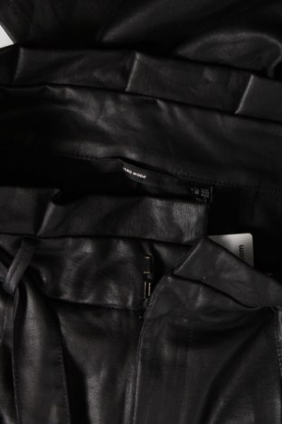 Damenhose Vero Moda, Größe M, Farbe Schwarz, Preis 6,20 €