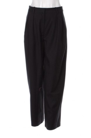Γυναικείο παντελόνι Weekday, Μέγεθος XS, Χρώμα Μαύρο, Τιμή 19,18 €