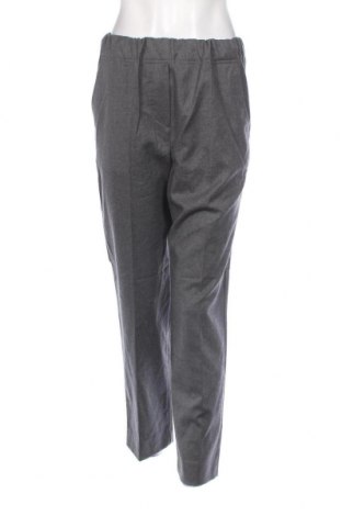 Дамски панталон Weekend Max Mara, Размер S, Цвят Сив, Цена 96,76 лв.