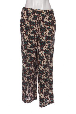 Дамски панталон Weekend Max Mara, Размер M, Цвят Многоцветен, Цена 199,00 лв.