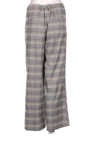 Γυναικείο παντελόνι Yessica, Μέγεθος M, Χρώμα Πολύχρωμο, Τιμή 5,56 €