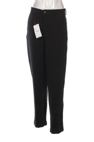 Pantaloni de femei Zara, Mărime M, Culoare Negru, Preț 40,79 Lei