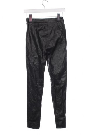 Pantaloni de femei Zara, Mărime XS, Culoare Negru, Preț 23,98 Lei
