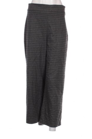 Pantaloni de femei Zara, Mărime M, Culoare Gri, Preț 28,42 Lei