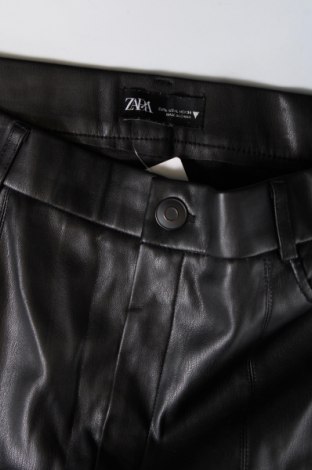 Дамски панталон Zara, Размер L, Цвят Черен, Цена 27,00 лв.