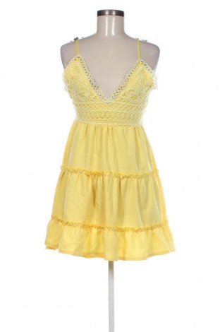Γυναικείο αμάνικο μπλουζάκι, Μέγεθος XL, Χρώμα Κίτρινο, Τιμή 4,00 €