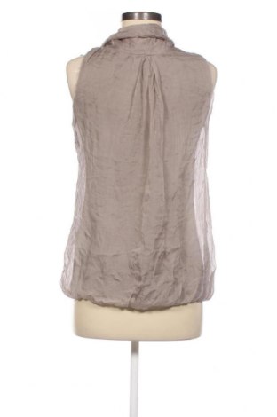 Γυναικείο αμάνικο μπλουζάκι, Μέγεθος M, Χρώμα Γκρί, Τιμή 3,57 €