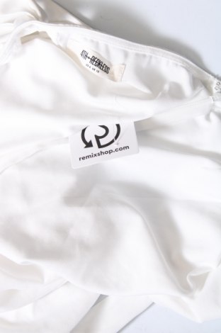 Γυναικείο αμάνικο μπλουζάκι 4th & Reckless, Μέγεθος M, Χρώμα Λευκό, Τιμή 3,65 €