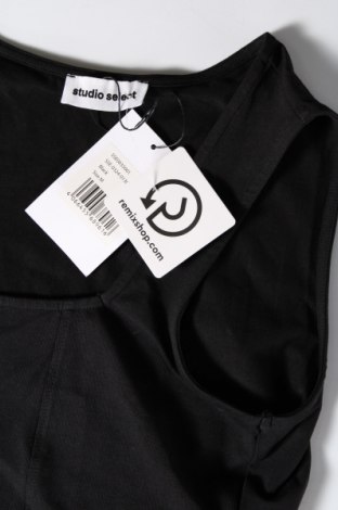 Γυναικείο αμάνικο μπλουζάκι About You, Μέγεθος M, Χρώμα Μαύρο, Τιμή 15,98 €