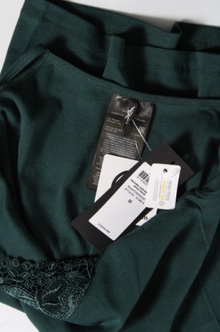 Γυναικείο αμάνικο μπλουζάκι ONLY, Μέγεθος M, Χρώμα Πράσινο, Τιμή 15,98 €