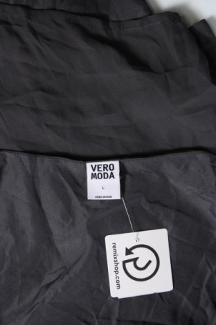 Γυναικείο αμάνικο μπλουζάκι Vero Moda, Μέγεθος L, Χρώμα Γκρί, Τιμή 7,16 €
