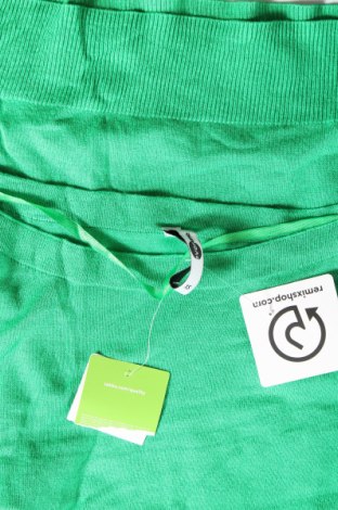 Damenpullover, Größe XS, Farbe Grün, Preis 14,72 €