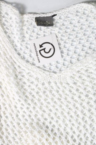 Дамски пуловер City life, Размер S, Цвят Бял, Цена 15,74 лв.
