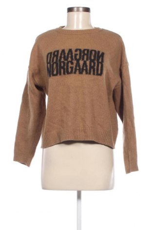 Дамски пуловер Mads Norgaard, Размер S, Цвят Кафяв, Цена 53,76 лв.