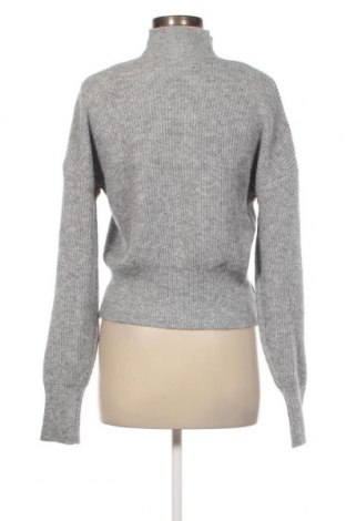 Дамски пуловер Noisy May, Размер L, Цвят Сив, Цена 30,80 лв.