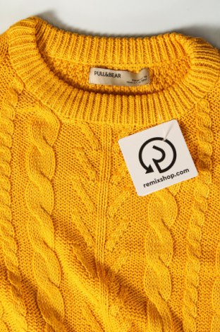 Дамски пуловер Pull&Bear, Размер M, Цвят Жълт, Цена 14,21 лв.