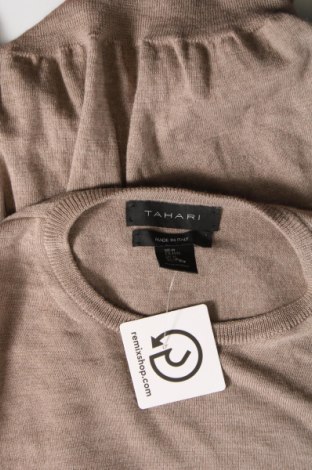Дамски пуловер Tahari, Размер M, Цвят Бежов, Цена 36,58 лв.