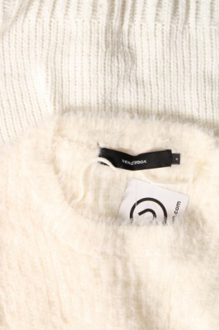 Γυναικείο πουλόβερ Vero Moda, Μέγεθος S, Χρώμα Λευκό, Τιμή 8,18 €
