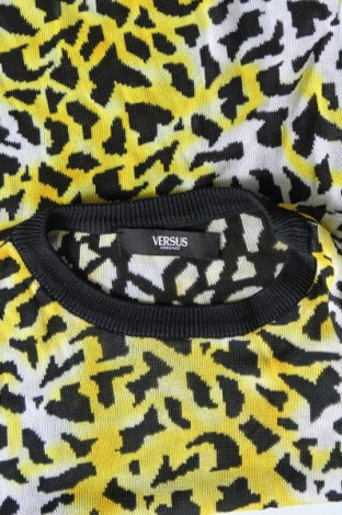 Дамски пуловер Versus Versace, Размер M, Цвят Многоцветен, Цена 88,56 лв.