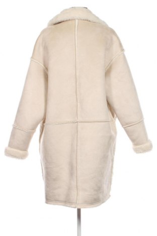 Дамско палто Amisu, Размер M, Цвят Бежов, Цена 66,34 лв.