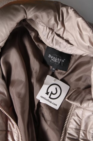 Дамско палто Bexleys, Размер XL, Цвят Бежов, Цена 26,99 лв.