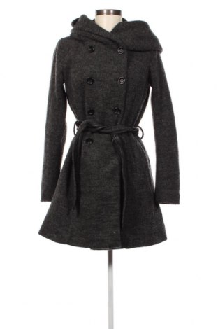 Дамско палто ONLY, Размер M, Цвят Сив, Цена 32,45 лв.