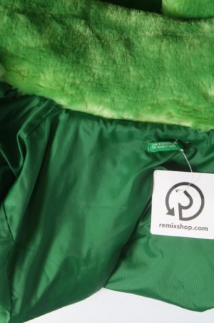 Дамско палто United Colors Of Benetton, Размер M, Цвят Зелен, Цена 49,84 лв.