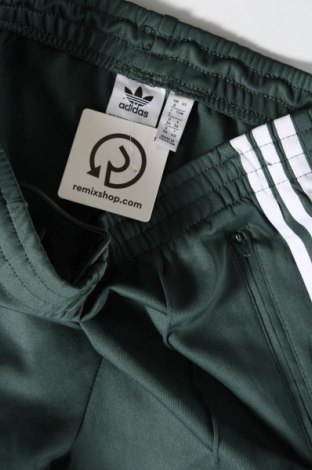 Dámské tepláky Adidas, Velikost L, Barva Zelená, Cena  1 348,00 Kč