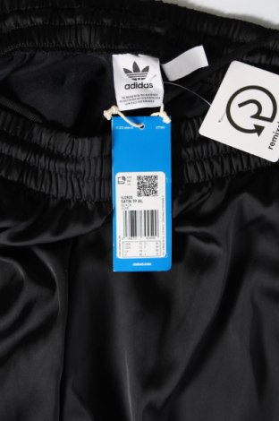 Дамско спортно долнище Adidas Originals, Размер L, Цвят Черен, Цена 93,00 лв.