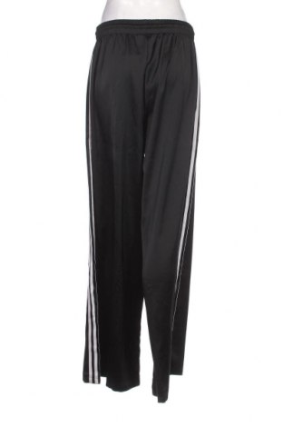 Pantaloni trening de femei Adidas Originals, Mărime L, Culoare Negru, Preț 305,92 Lei