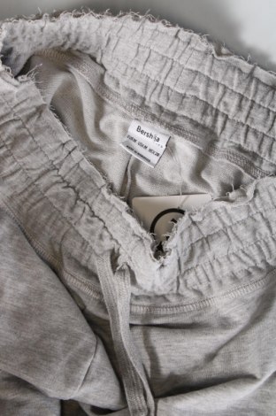 Damen Sporthose Bershka, Größe M, Farbe Grau, Preis € 7,06