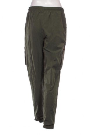 Pantaloni trening de femei Clockhouse, Mărime M, Culoare Verde, Preț 23,85 Lei