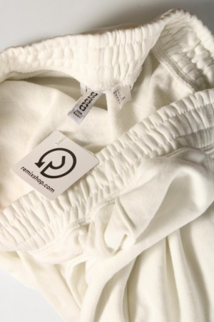 Γυναικείο αθλητικό παντελόνι H&M Divided, Μέγεθος M, Χρώμα Λευκό, Τιμή 17,94 €