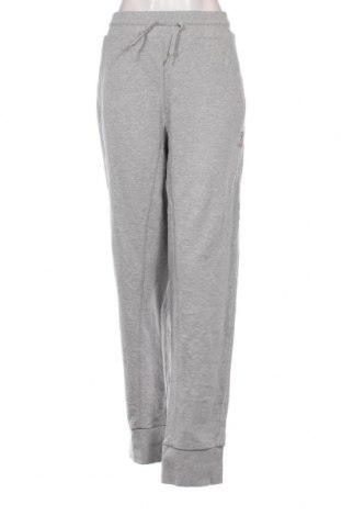 Γυναικείο αθλητικό παντελόνι Hummel, Μέγεθος XXL, Χρώμα Γκρί, Τιμή 7,52 €