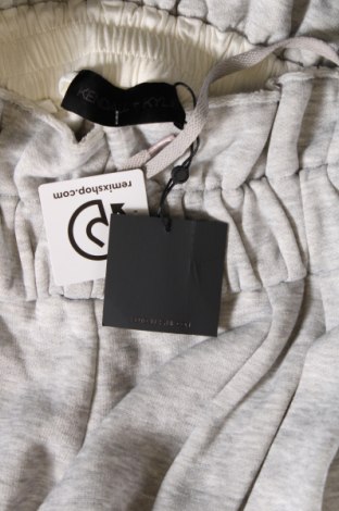 Damen Sporthose Kendall & Kylie, Größe XS, Farbe Grau, Preis 58,25 €