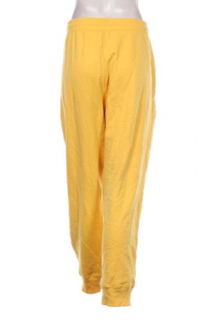 Γυναικείο αθλητικό παντελόνι Looney Tunes, Μέγεθος 3XL, Χρώμα Κίτρινο, Τιμή 16,15 €