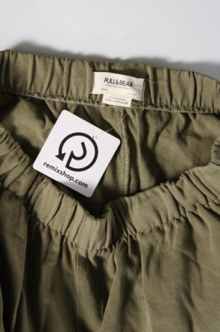 Damen Sporthose Pull&Bear, Größe M, Farbe Grün, Preis 5,45 €