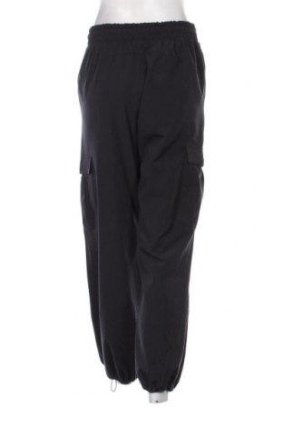 Γυναικείο αθλητικό παντελόνι Under Armour, Μέγεθος S, Χρώμα Μαύρο, Τιμή 26,37 €