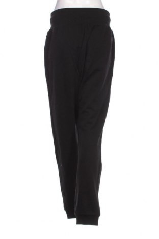 Pantaloni trening de femei Urban Classics, Mărime L, Culoare Negru, Preț 101,32 Lei