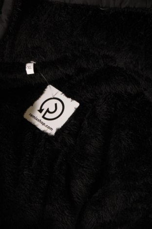 Damenjacke, Größe XL, Farbe Schwarz, Preis 20,18 €